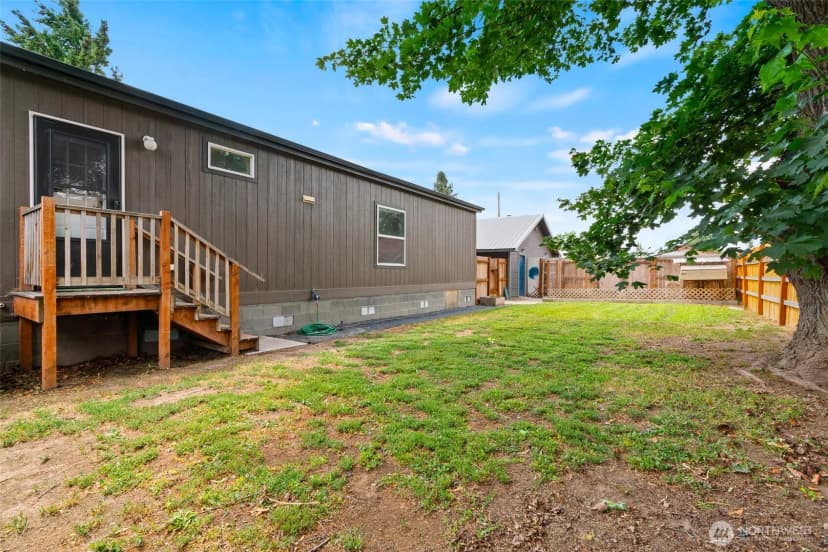 Property photo for 301 W 2nd Avenue, Kittitas photo 30
