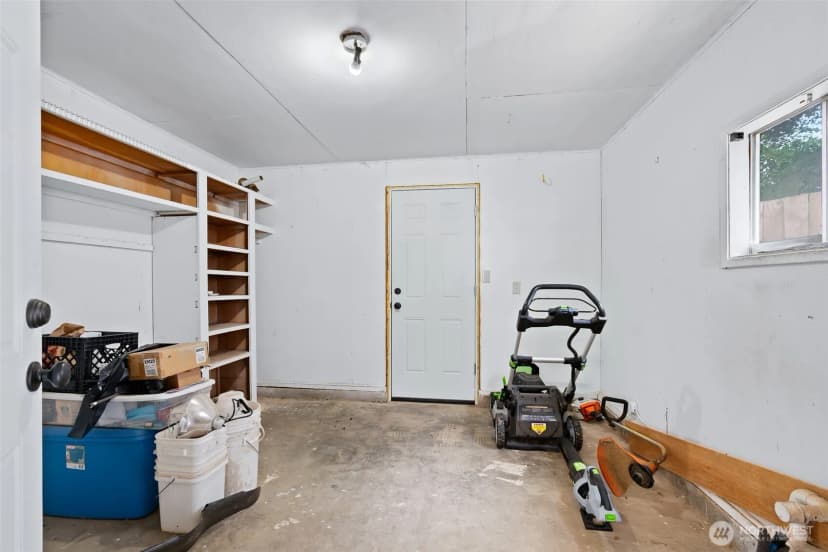 Property photo for 301 W 2nd Avenue, Kittitas photo 23