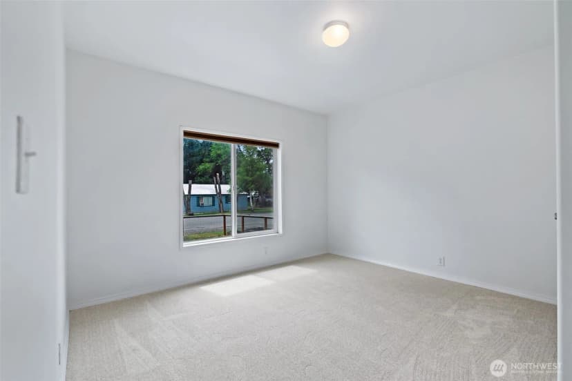 Property photo for 301 W 2nd Avenue, Kittitas photo 19