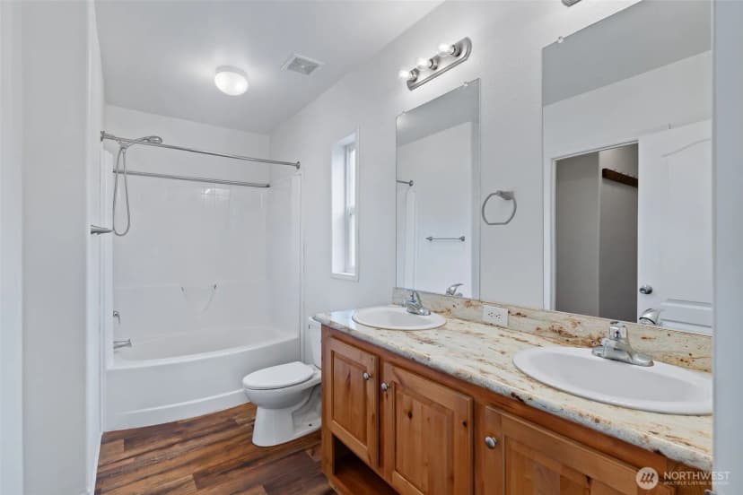 Property photo for 301 W 2nd Avenue, Kittitas photo 16