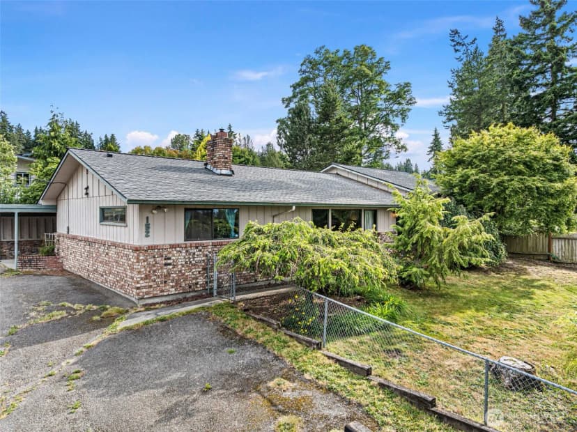 Property photo for 152 E Park Lane, Port Angeles