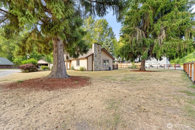 Property photo for 407 Leber Street Ne, Orting photo 33