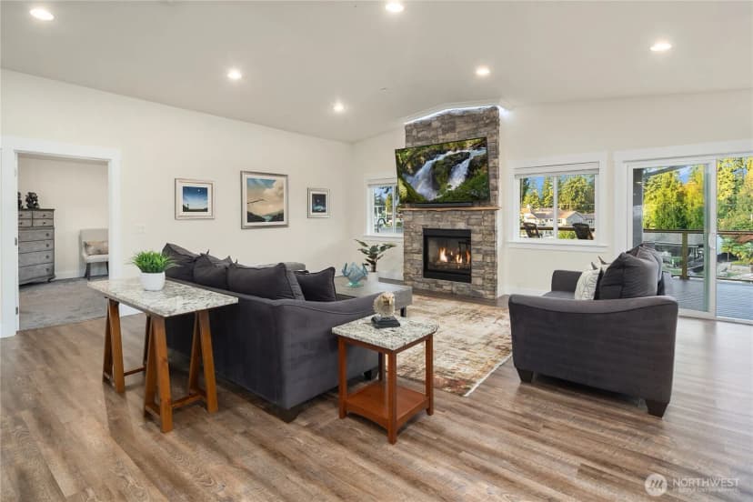Property photo for 20910 Church Lake Drive E, Bonney Lake photo 8