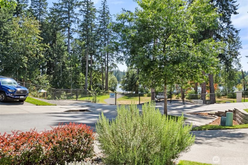 Property photo for 7440 20th Lane Se, Lacey photo 31