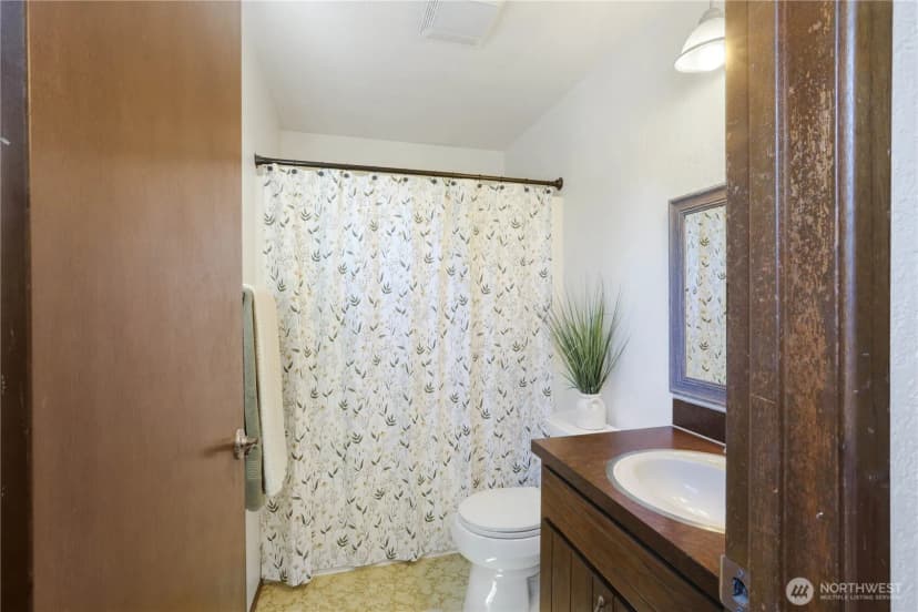 Property photo for 824 Dana Drive, Sedro Woolley photo 25