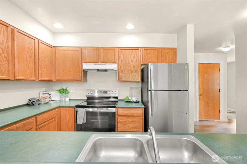 Property photo for 2809 Valencia Street, Bellingham photo 11