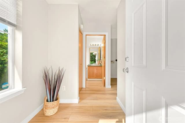 Property photo for 2809 Valencia Street, Bellingham photo 3