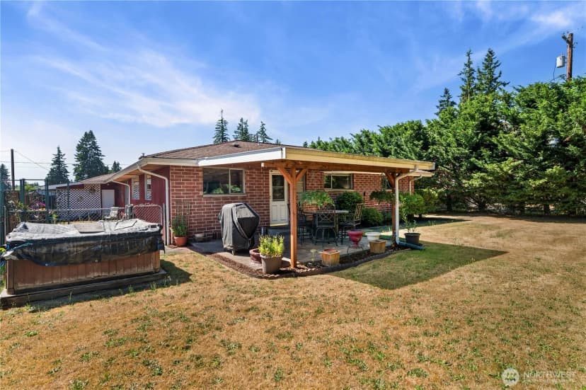 Property photo for 8727 52 Avenue Ne, Marysville photo 30