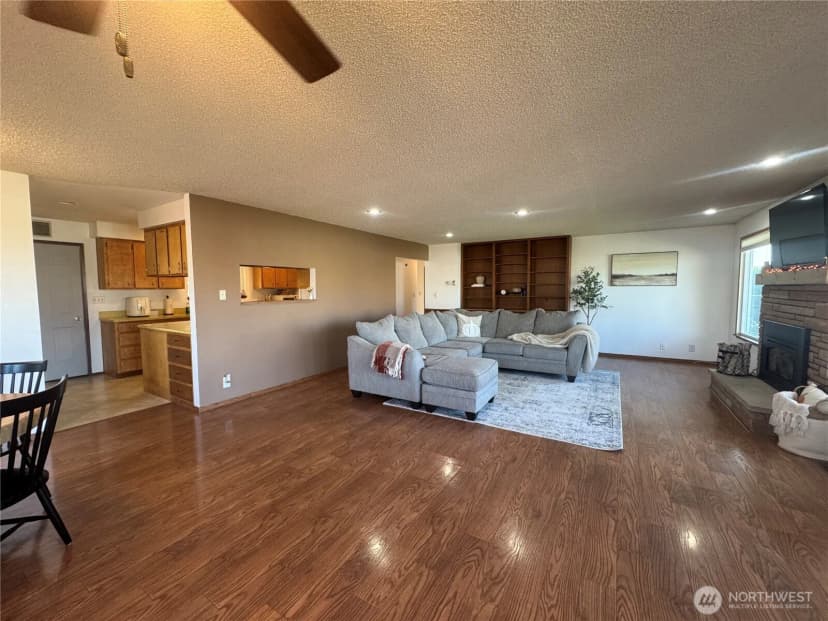 Property photo for 103 Crest Drive, Ephrata photo 13