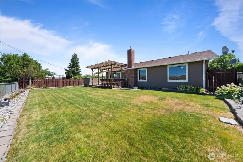 Property photo for 103 Crest Drive, Ephrata photo 21