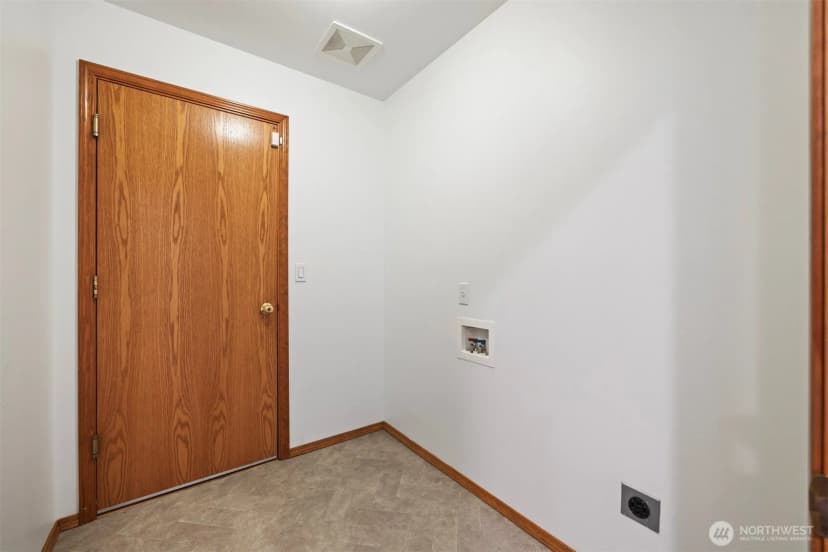 Property photo for 430 N 16th Street, Mount Vernon photo 29