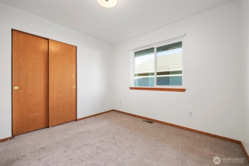 Property photo for 430 N 16th Street, Mount Vernon photo 28