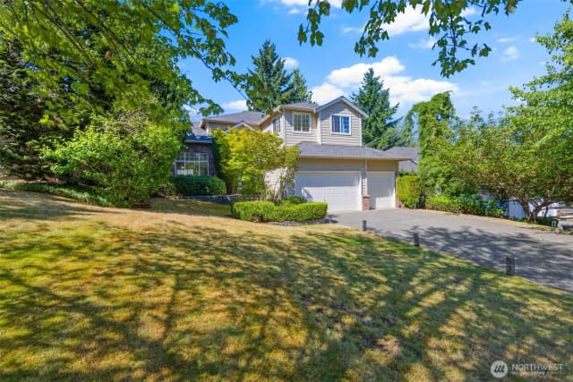 Property photo for 15336 Ne 66th Court, Redmond