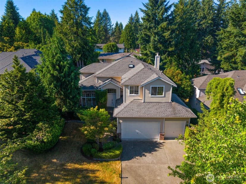 Property photo for 15336 Ne 66th Court, Redmond photo 2
