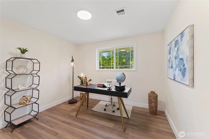 Property photo for 22720 90th Avenue W, Edmonds photo 24