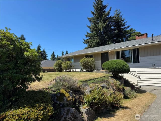Property photo for 22720 90th Avenue W, Edmonds