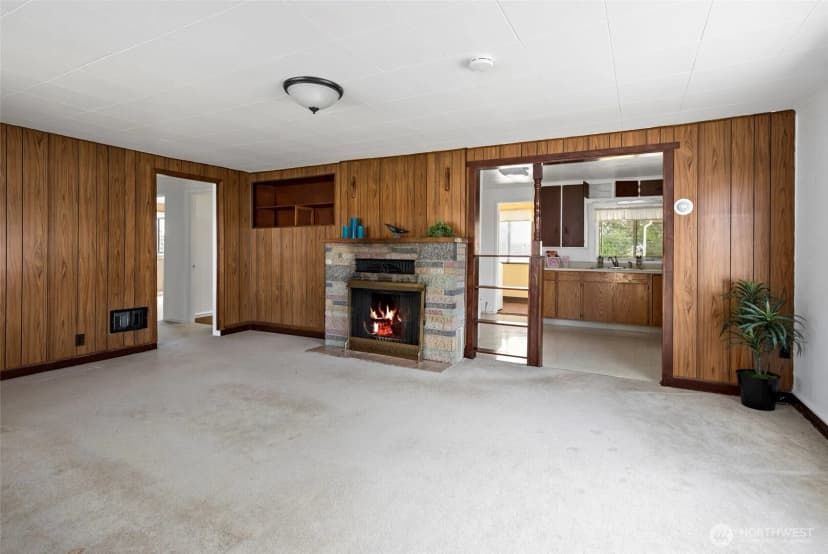Property photo for 485 Se Jerome Street, Oak Harbor photo 6