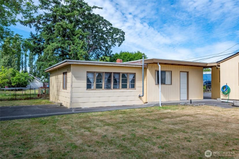 Property photo for 485 Se Jerome Street, Oak Harbor photo 32