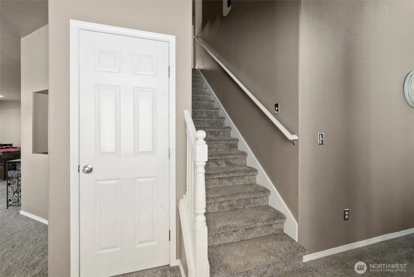 Property photo for 2092 Blackstone Court Sw, Tumwater photo 17