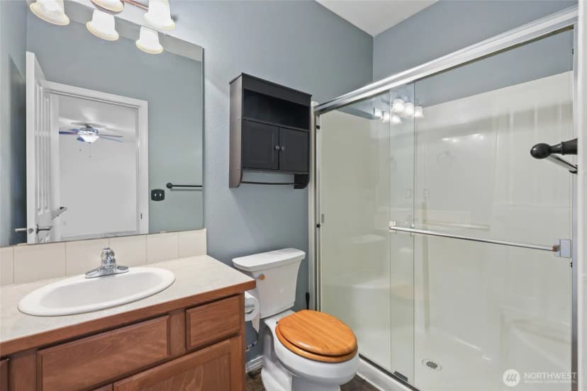 Property photo for 5415 Parkside Drive Se, Lacey photo 24