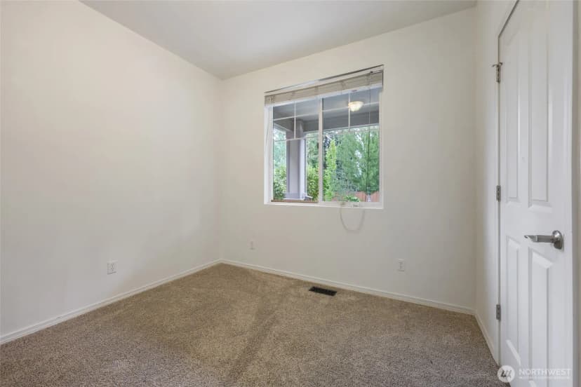 Property photo for 5415 Parkside Drive Se, Lacey photo 28