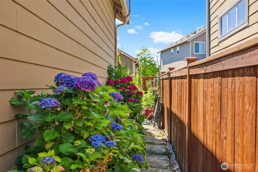 Property photo for 5415 Parkside Drive Se, Lacey photo 30