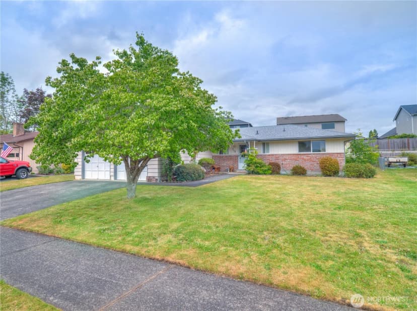 Property photo for 710 Charwila Lane, Enumclaw photo 2