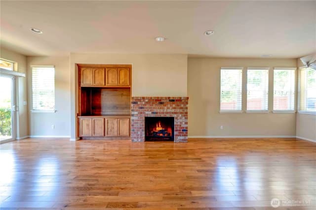 Property photo for 5000 Cypress Loop Ne, Lacey photo 5