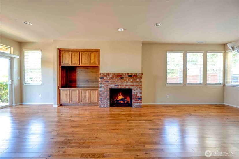 Property photo for 5000 Cypress Loop Ne, Lacey photo 5