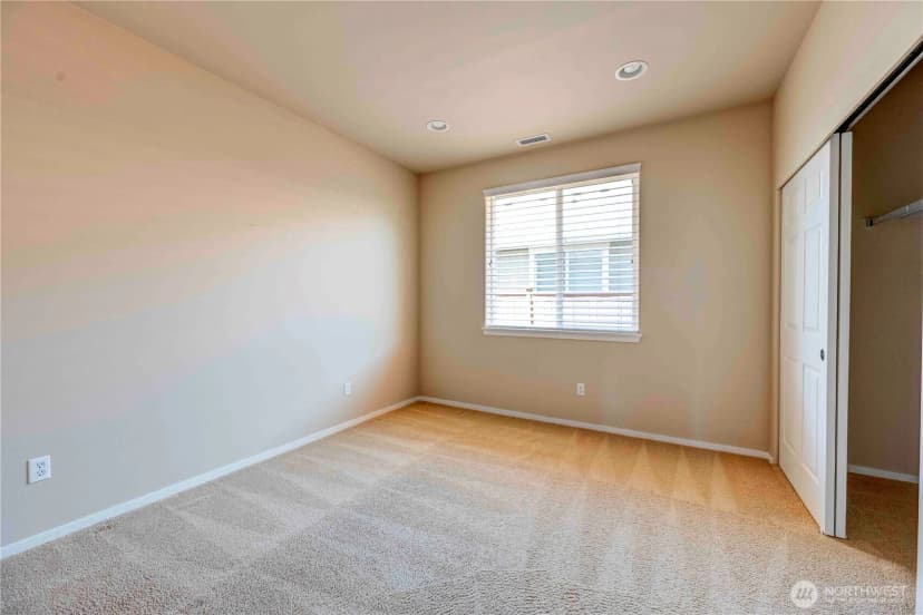 Property photo for 5000 Cypress Loop Ne, Lacey photo 15