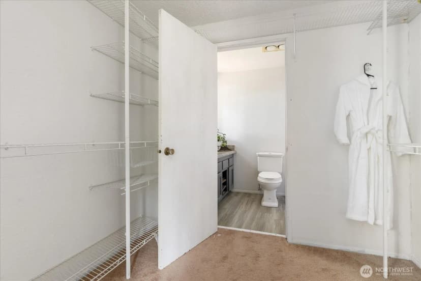 Property photo for 198 Nw Columbia Drive, Oak Harbor photo 23
