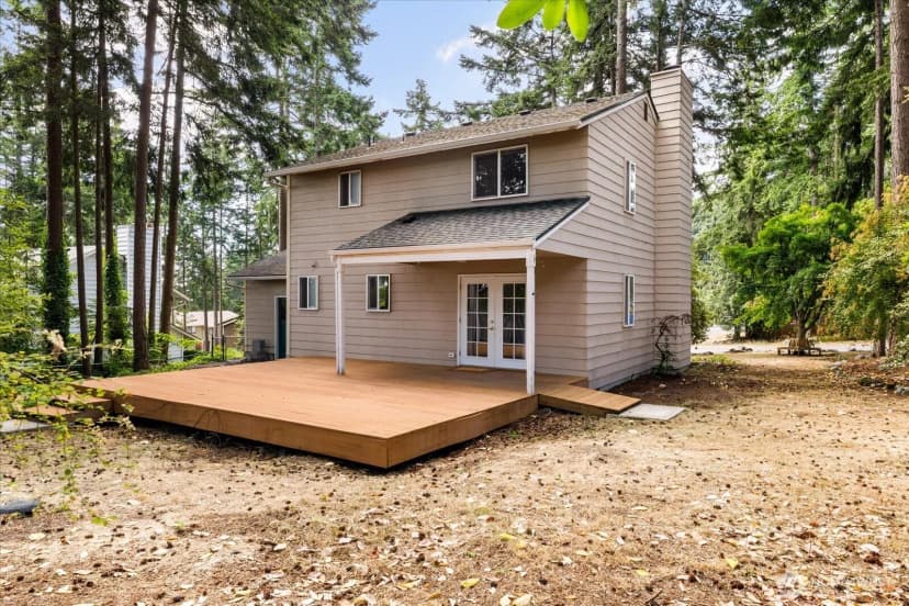 Property photo for 198 Nw Columbia Drive, Oak Harbor photo 31