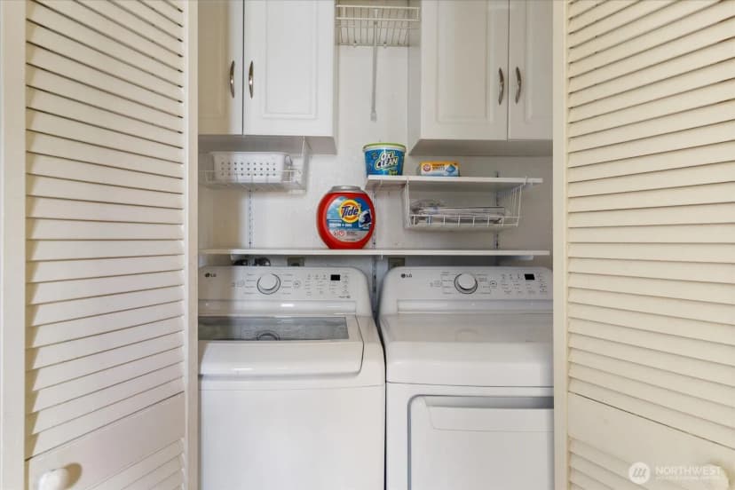 Property photo for 198 Nw Columbia Drive, Oak Harbor photo 16