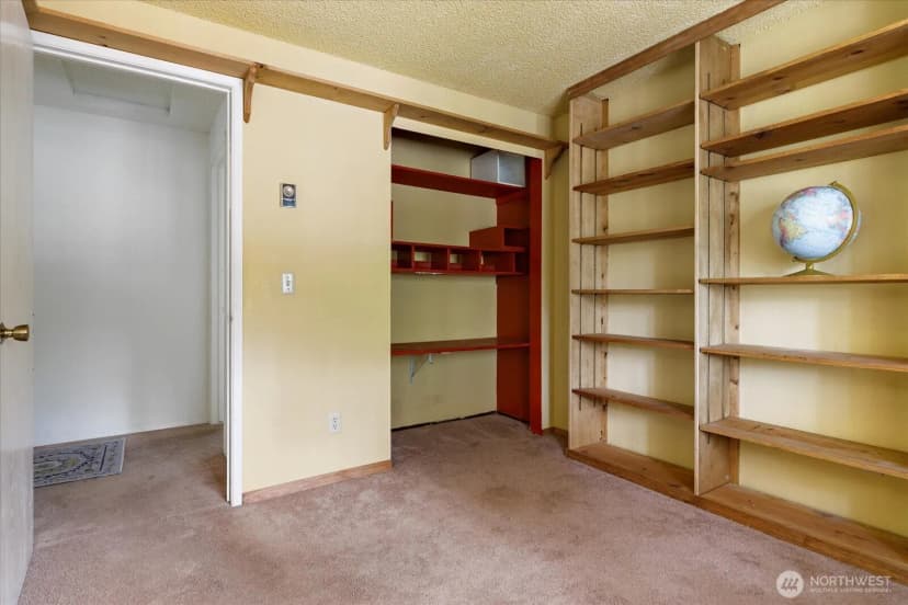 Property photo for 198 Nw Columbia Drive, Oak Harbor photo 29