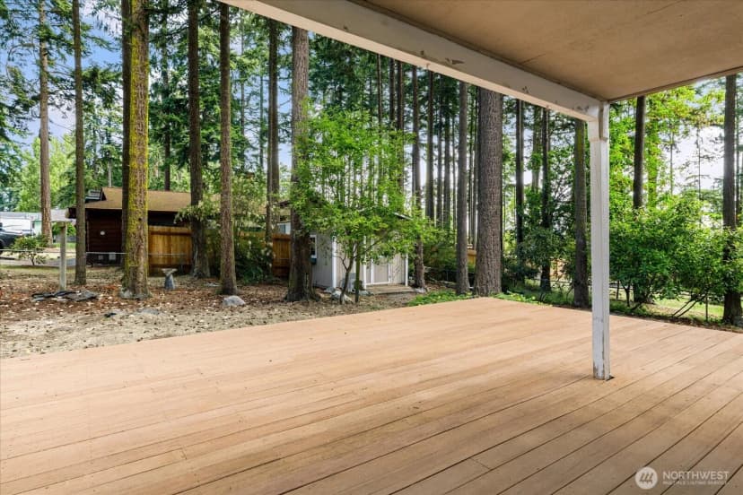Property photo for 198 Nw Columbia Drive, Oak Harbor photo 30