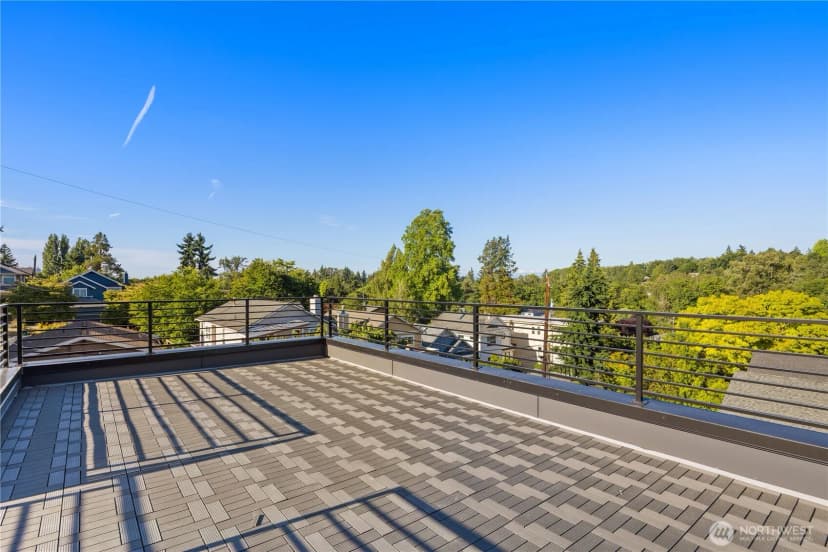 Property photo for 2618 A E Roy Street, Seattle photo 25