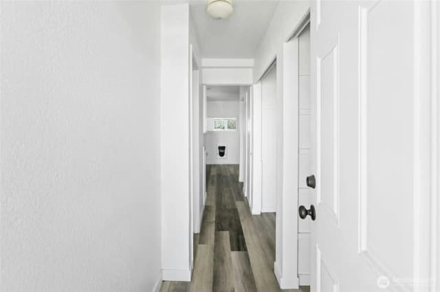 Property photo for 525 Central Avenue N, Kent photo 5