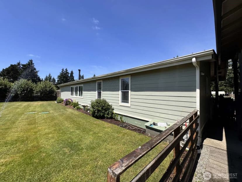 Property photo for 8839 Daffodil Lane Se, Olympia photo 17
