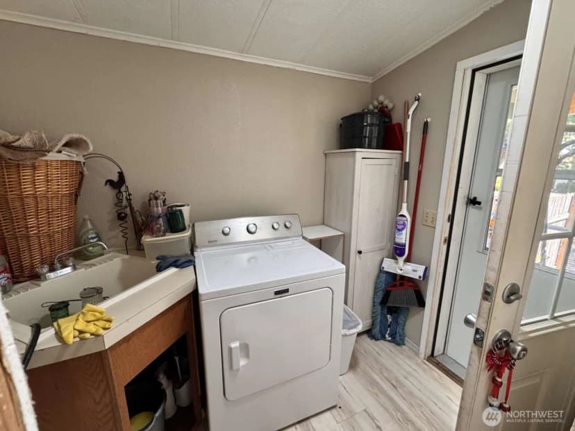 Property photo for 8839 Daffodil Lane Se, Olympia photo 5