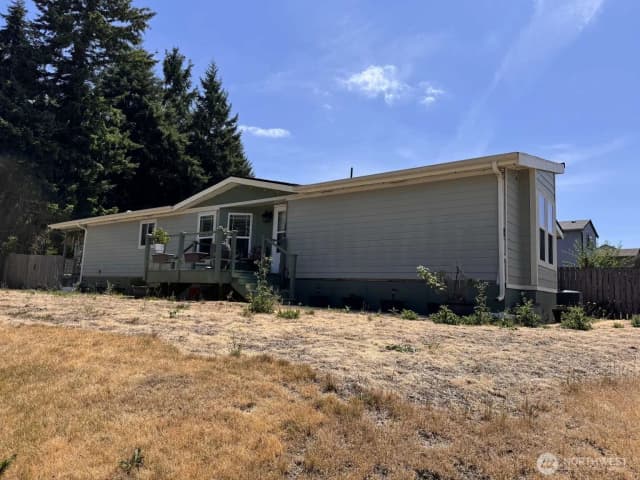 Property photo for 8839 Daffodil Lane Se, Olympia photo 2