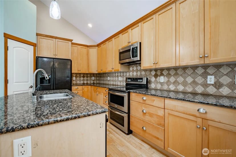 Property photo for 4824 Willow Drive, Blaine photo 25