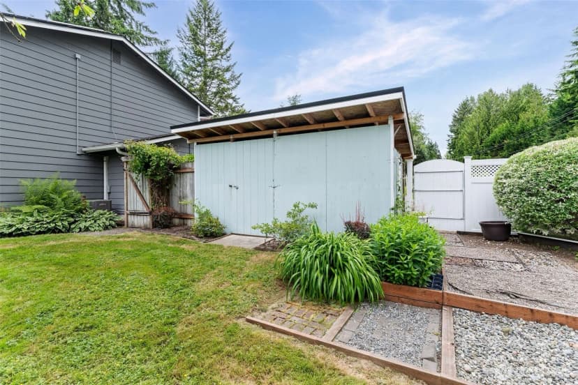 Property photo for 9918 220th Place Se, Woodinville photo 36