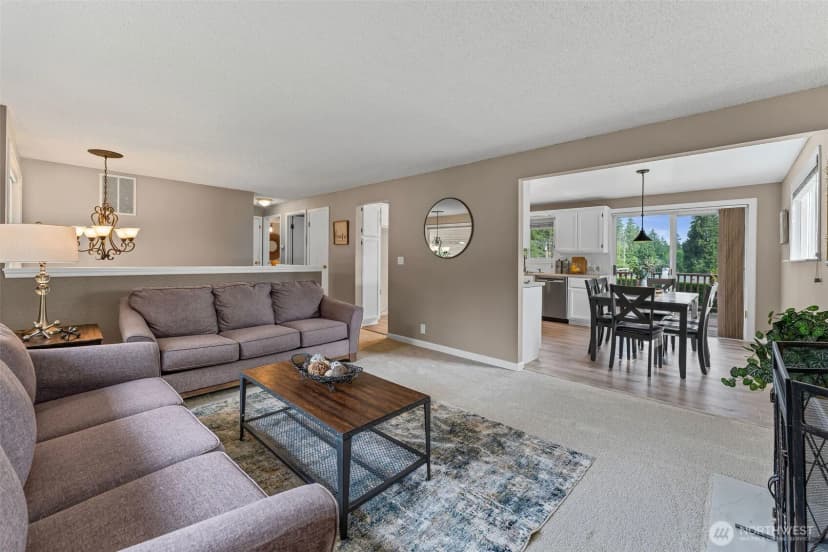 Property photo for 9918 220th Place Se, Woodinville photo 10
