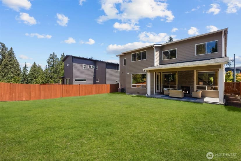 Property photo for 23422 26th Avenue Se, Bothell photo 2