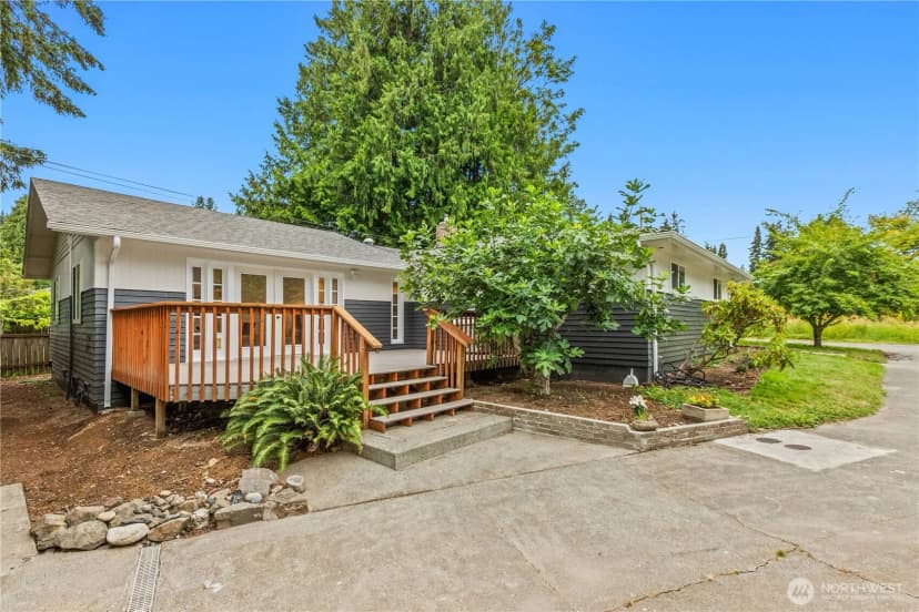 Property photo for 4530 240th Street Sw, Mountlake Terrace photo 30