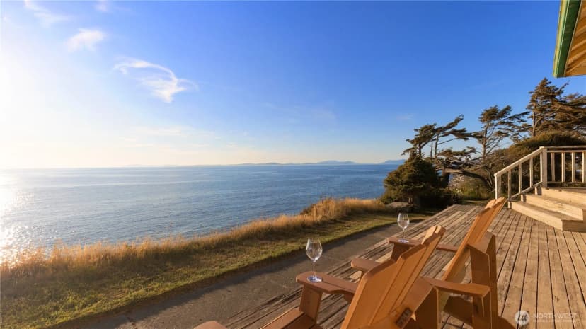 Property photo for 2377 West Beach Road, Oak Harbor photo 27