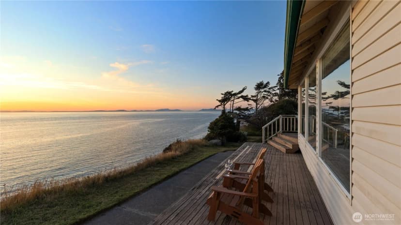 Property photo for 2377 West Beach Road, Oak Harbor photo 36