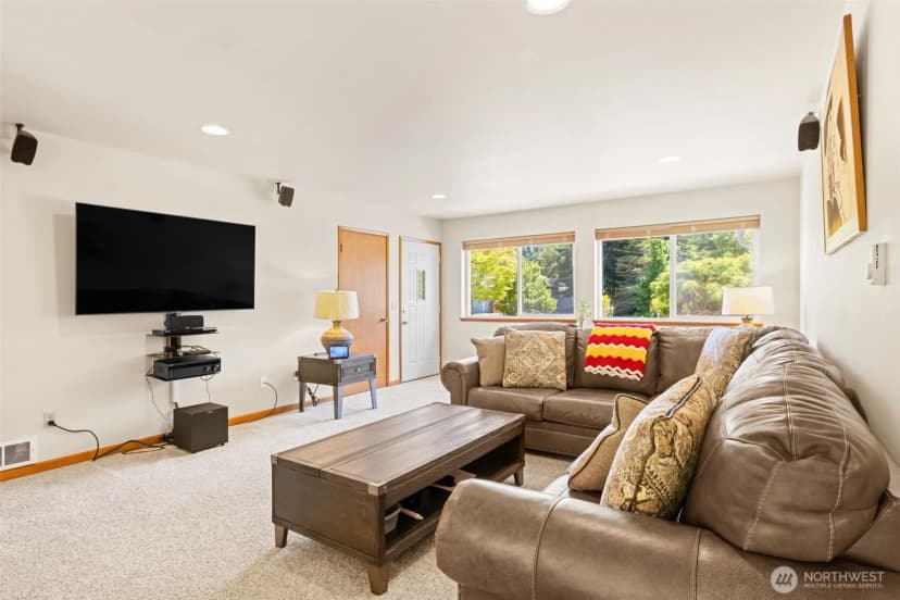 Property photo for 50 Steve Place, Sequim photo 7