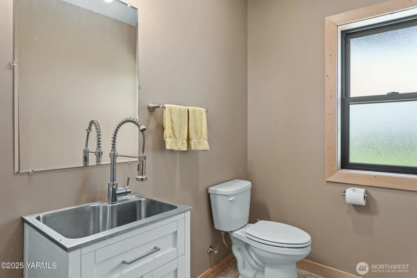 Property photo for 5506 Marilane Street, Yakima photo 32