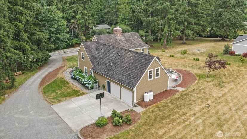 Property photo for 24537 Se 384th Street, Enumclaw photo 2